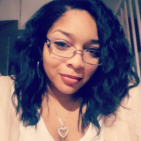 Meet your Posher, Cherishea - Picture 1 of 1